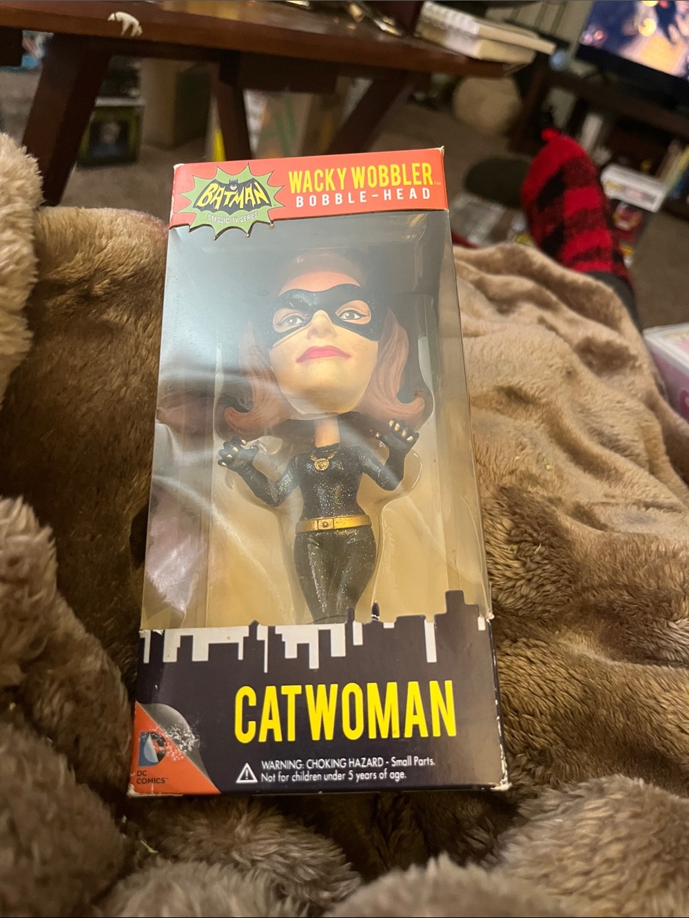 DC Comics Catwoman Wacky Wobbler Bobble-Head - Black and Gold